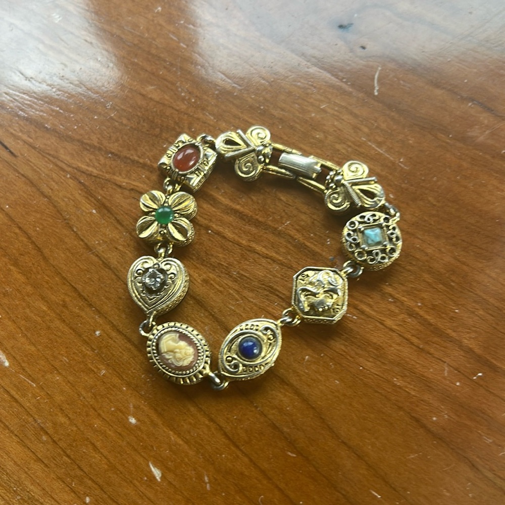 Elegant Gold and Gemstone Bracelet